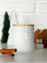 Load image into Gallery viewer, Gingerbread Cake